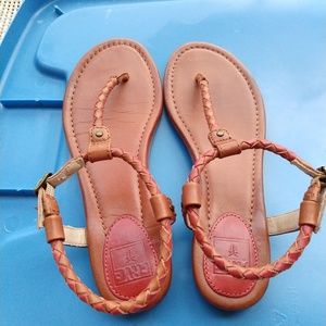 EUC sz 5.5 brown & red Frye leather sandals